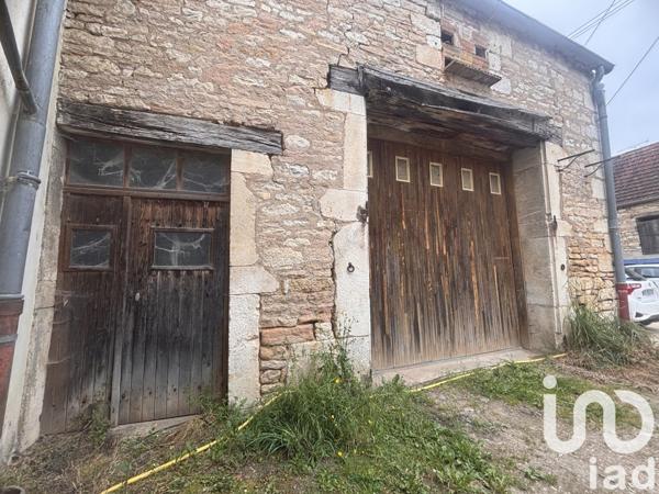 Maison à vendre 1 pièce 140 m² Fontaines