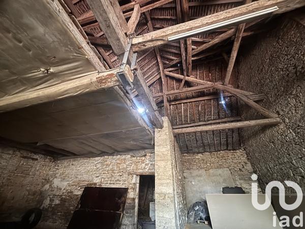 Maison à vendre 1 pièce 140 m² Fontaines