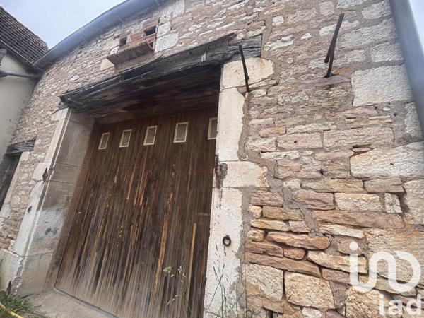 Maison à vendre 1 pièce 140 m² Fontaines