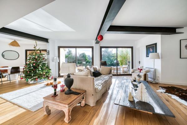 Maison d'Architecte avec espace extérieur Unique