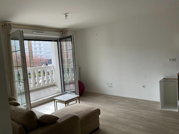 Appartement Le Blanc Mesnil 2 pièce(s) 41 m2