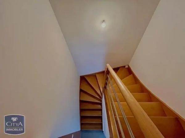 Maison à louer 4 pièces 110.74m²