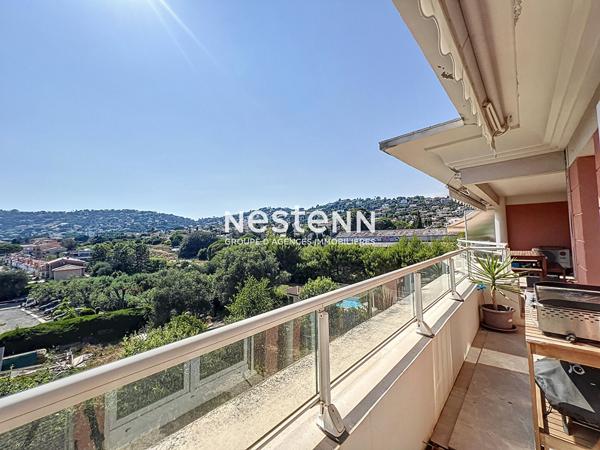 Golfe Juan - 4P - 95m2 - Secteur COURCETTES - Terrasse - Garage - Piscine - Dernier étage - Refait à neuf - Sud