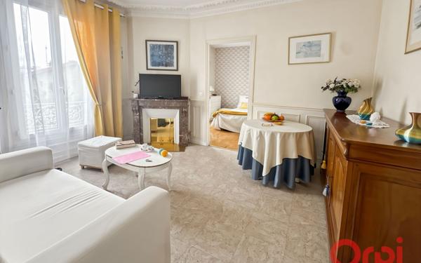 Appartement à vendre    3 pièces • 50,25 m2 Saint-Denis