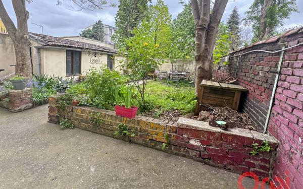 Appartement à vendre    3 pièces • 50,25 m2 Saint-Denis