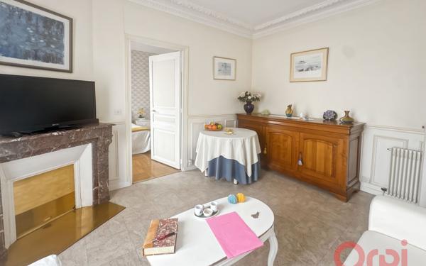 Appartement à vendre    3 pièces • 50,25 m2 Saint-Denis