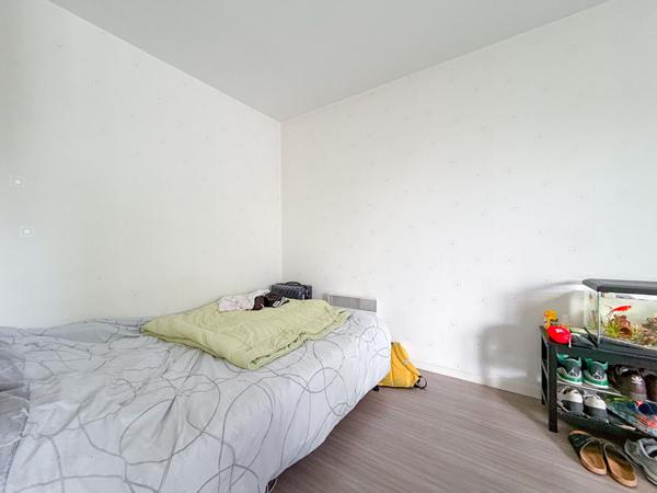 À Vendre - Angers Strasbourg - Studio récent avec balcon et parking en sous-sol !