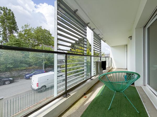 À Vendre - Angers Strasbourg - Studio récent avec balcon et parking en sous-sol !