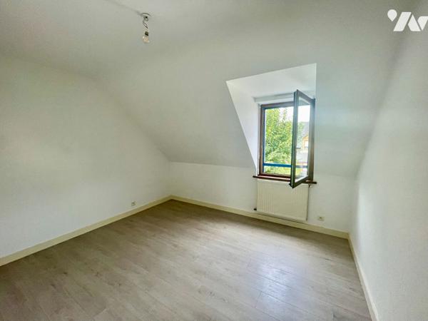 Maison Saint Jouan Des Guerets 6 pièce(s) 107 m2