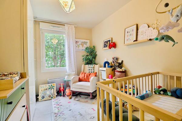 FOURRAGERE - 13012 - Appartement T3 - Terrasse - Jardin - parking et box