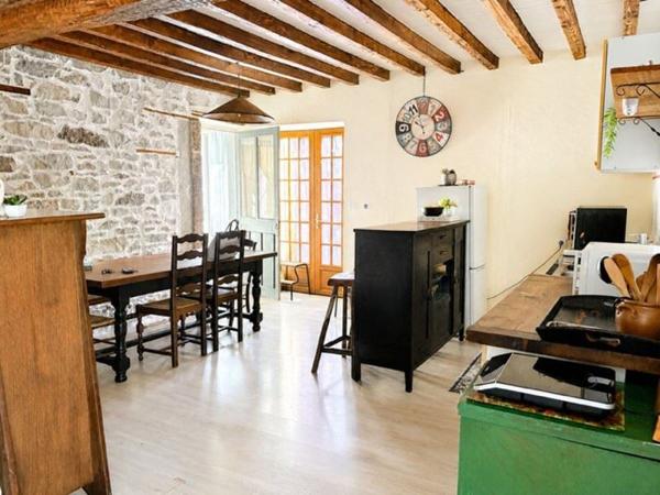 Maison à vendre 196 400 € Sault-Brénaz 5 p 103 m² DPE G