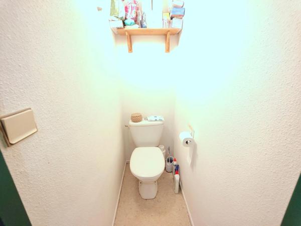 Immeuble de rapport. 3 appartements. En bon état.