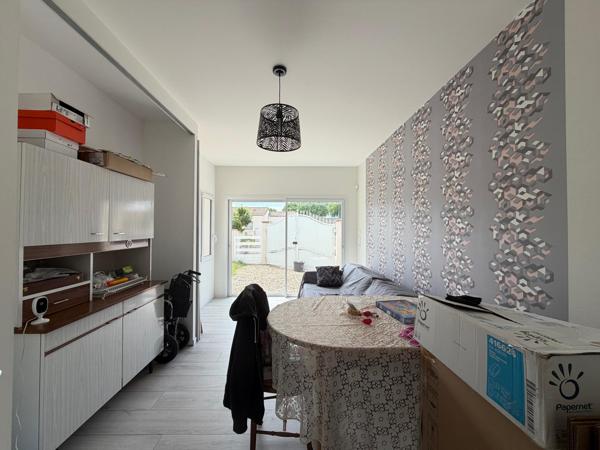 Maison de plain-pied d'une surface habitable de 120 m2 dans un cartier recherché proche des commodités