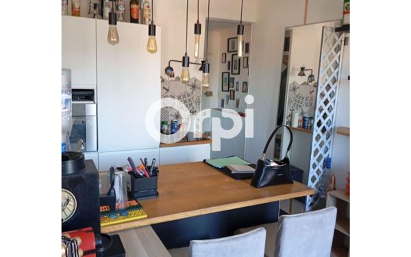 Appartement à vendre    4 pièces •  Hyères