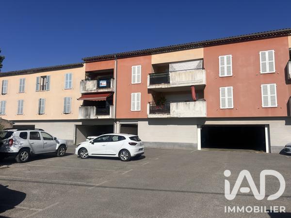 Appartement à vendre 2 pièces 48,69 m² Saint-Maximin-la-Sainte-Baume