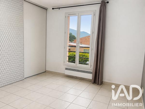 Appartement à vendre 2 pièces 48,69 m² Saint-Maximin-la-Sainte-Baume