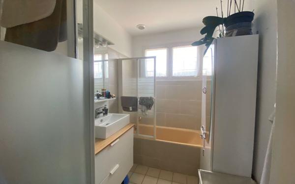 Maison à louer    4 pièces • 101,85 m2 Reventin-Vaugris