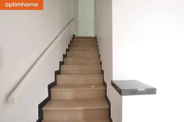 Appartement T4 avec 3 chambres, parking intérieur à Lens