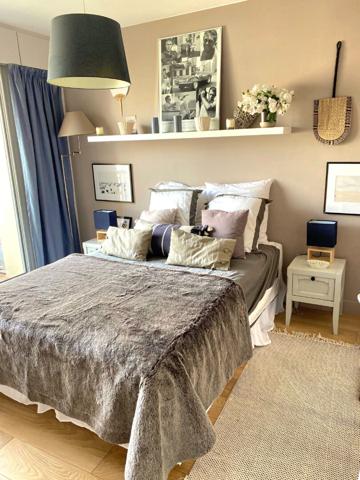 Appartement Suresnes 5 pièce(s) 120 m2