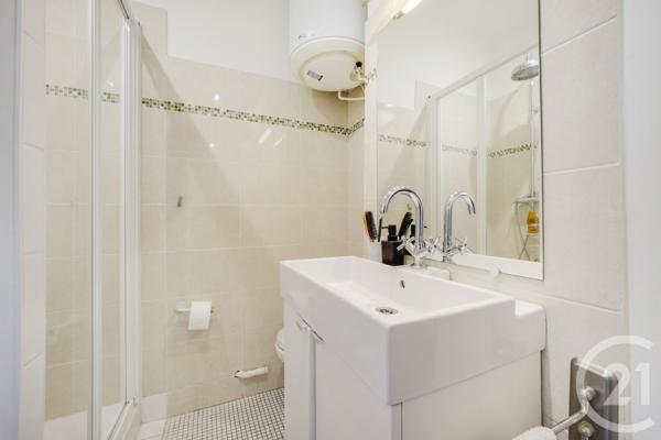 Appartement F6 à vendre  6 pièces - 142,02 m2 PARIS - 75009