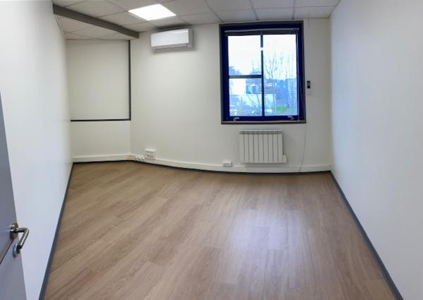 À LOUER - Plateau de Bureaux de 150 m² au Nord de Nantes