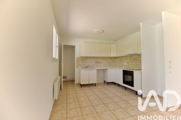 Maison à vendre 5 pièces 123 m² Lambesc
