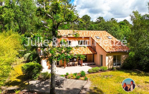 Maison
         7 pièces
        - 180 m² Bien prestige