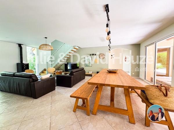 Maison
         7 pièces
        - 180 m² Bien prestige