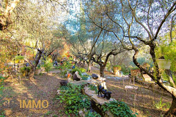 Vente / Ensemble de 2 maisons