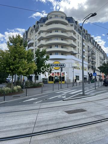 APPARTEMENT À VENDRE DE 3 PIÈCES DE 72,20 M²
