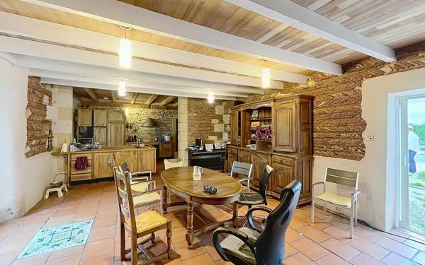 Maison à vendre    5 pièces •  Prigonrieux