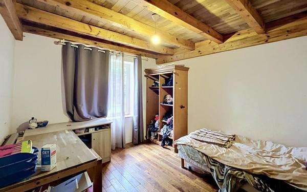 Maison à vendre    5 pièces •  Prigonrieux