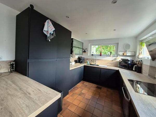 Maison à vendre 4 pièces 94m² Neuville-en-Ferrain (59960)