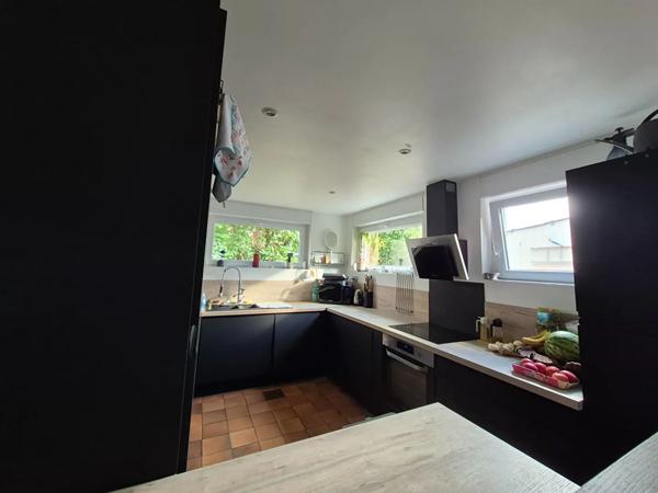 Maison à vendre 4 pièces 94m² Neuville-en-Ferrain (59960)