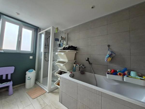 Maison à vendre 4 pièces 94m² Neuville-en-Ferrain (59960)