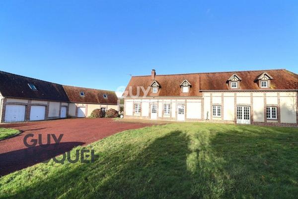 Propriété de caractère au coeur d'Orbec