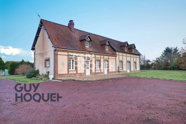 Propriété de caractère au coeur d'Orbec