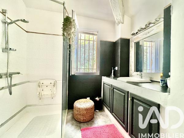 Maison à vendre 5 pièces 140 m² Saint-Raphaël