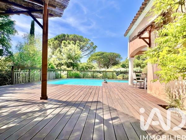 Maison à vendre 5 pièces 140 m² Saint-Raphaël