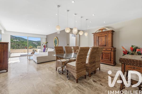 Appartement à vendre 4 pièces 122,57 m² Mandelieu-la-Napoule