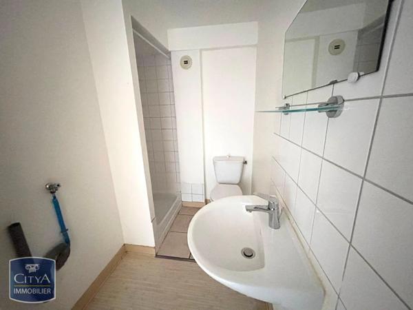Appartement à louer 2 pièces 28.9m² Quimper (29000)