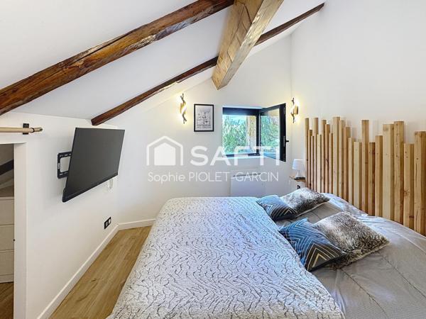 Chalet pied de pistes au calme Montgenèvre exposé sud