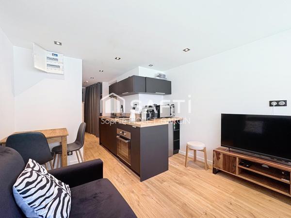 Chalet pied de pistes au calme Montgenèvre exposé sud