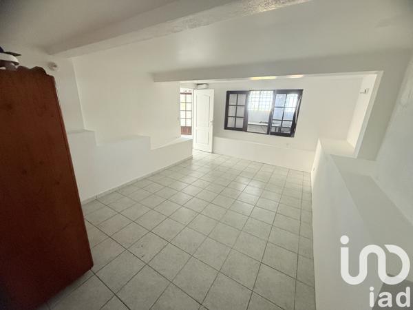 Immeuble à vendre 347 m² Saint-Pierre