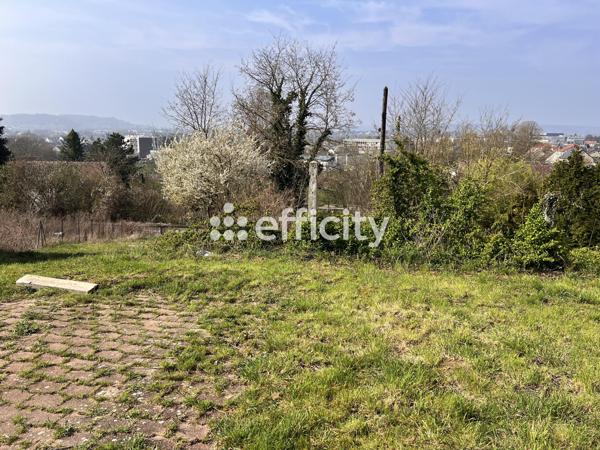 Terrain - 730 m²