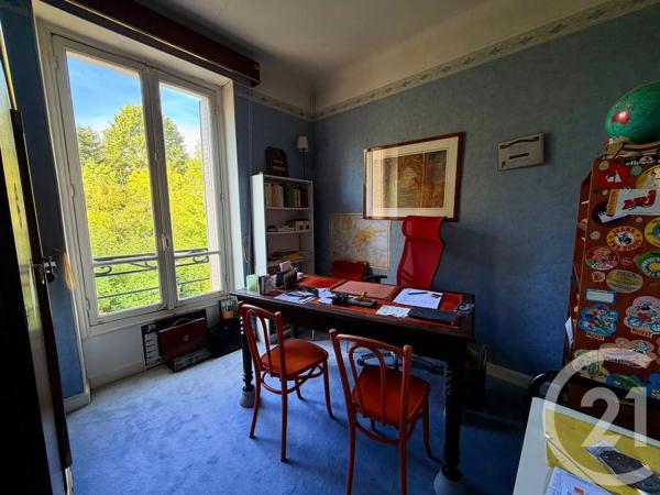 Maison à vendre  9 pièces - 180 m 2   VILLEMOMBLE  - 93