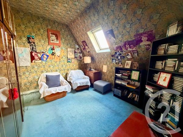 Maison à vendre  9 pièces - 180 m 2   VILLEMOMBLE  - 93