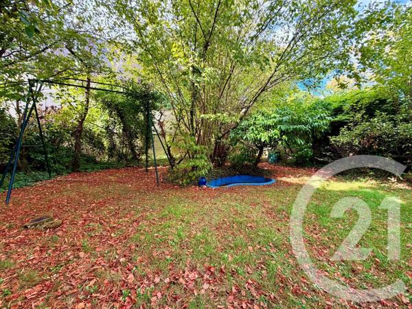 Maison à vendre  9 pièces - 180 m 2   VILLEMOMBLE  - 93