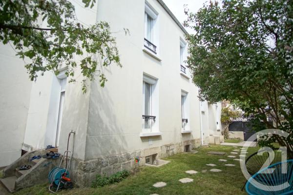 Maison à vendre  6 pièces - 80,31 m 2   ST MAUR DES FOSSES  - 94
