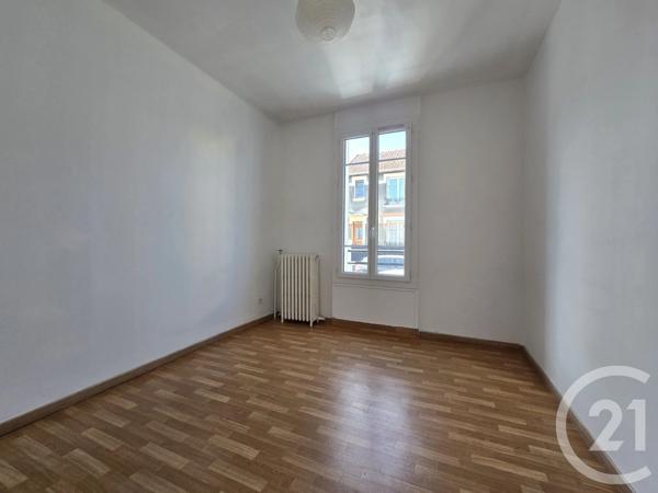 Maison à vendre  6 pièces - 80,31 m 2   ST MAUR DES FOSSES  - 94